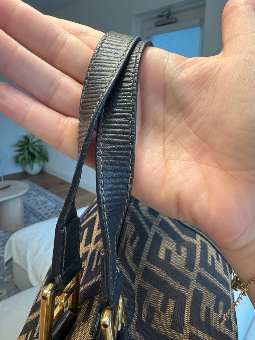 Authentic Vintage Fendi Mini Tote with COA - Picture 12 of 12